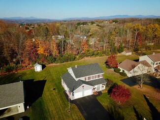 20 Countryside Cir, Barre, VT 05641