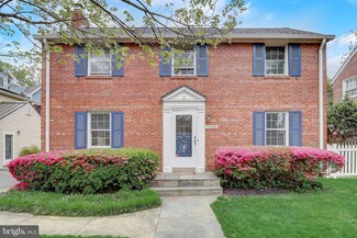 4517 Harling Ln, Bethesda, MD 20814