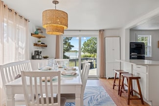 20 Robin Rd, West Yarmouth, MA 02673