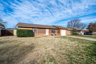 3858 Radcliff Rd, Abilene, TX 79602
