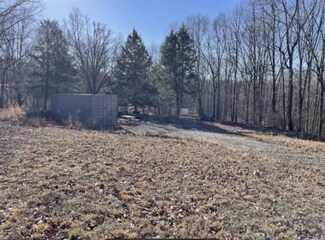 1319 W Haley's Creek Rd, Centerville, TN 37033