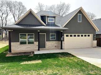 1734 Stargazer Ct, Denison, TX 75020