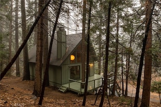 28443 Altamont Ct, Lake Arrowhead, CA 92352