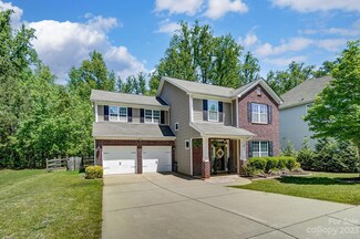 5713 McDowell Run Dr, Huntersville, NC 28078