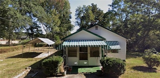 2706 S Wiggins St, Lithonia, GA 30058