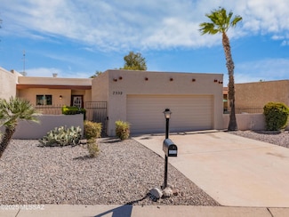 7332 N Las Quintas Dr, Tucson, AZ 85704