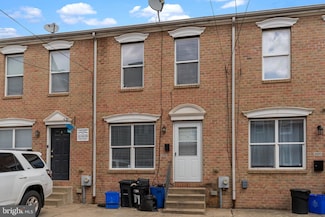 1119 E Hewson St, Philadelphia, PA 19125