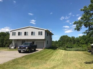 845 Battleridge Rd, Clinton, ME 04927