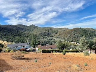 6875 Grande Vista Dr, Kelseyville, CA 95451