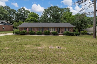 1903 Ashley Dr, Phenix City, AL 36867