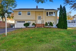 32 Hardwick Ct, Parsippany, NJ 07054