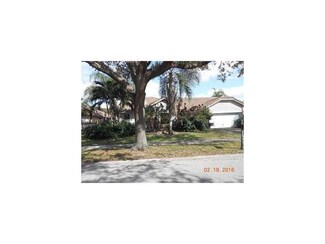 1852 NW 109th Ave, Plantation, FL 33322