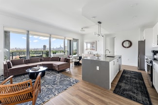 8601 Bergenline Ave Unit 1011, North Bergen, NJ 07047