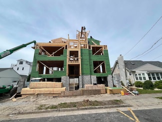 32 N Pelham Ave, Longport, NJ 08403