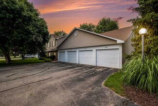 3165 Windcrest Dr NE Unit 20, Grand Rapids, MI 49525