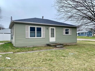 4019 Blanche Ave, Lansing, MI 48917