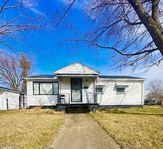 2817 Utica Ave, Lorain, OH 44052