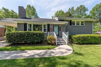 2826 Palm Ave, Charlotte, NC 28205