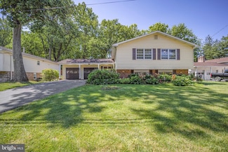 12403 Sir Lancelot Dr, Glenn Dale, MD 20769