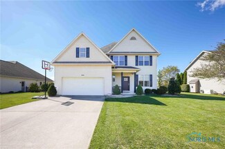 808 Country Creek Dr, Findlay, OH 45840
