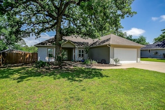 3711 Winding Way, Granbury, TX 76049