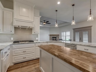 1209 Jozie Way, Tuttle, OK 73089