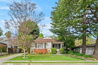 231 E Montecito Ave, Sierra Madre, CA 91024