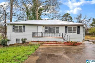 1209 W Fort Williams St, Sylacauga, AL 35150