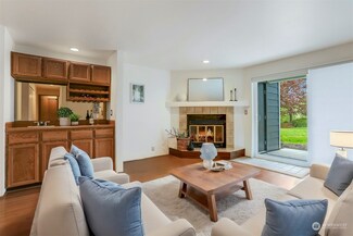150 NE 95th St Unit 104, Seattle, WA 98115