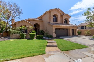 1211 E Desert Flower Ln, Phoenix, AZ 85048