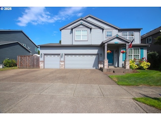 1974 N Laurelwood St, Canby, OR 97013
