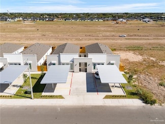 427 Frio Ln, Alamo, TX 78516