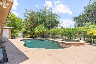 5930 NE 21st Dr, Fort Lauderdale, FL 33308
