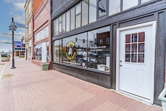 106 N Main St, Bristow, OK 74010