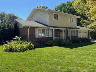 906 W Phillip St, North Platte, NE 69101