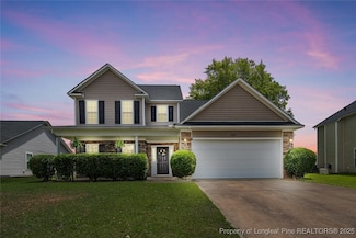 625 Fairfield Cir, Raeford, NC 28376