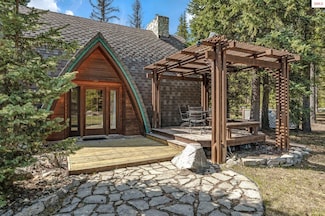 762 Reeder Bay Rd, Nordman, ID 83848