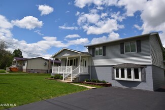 1194 Foot of Ten Rd, Duncansville, PA 16635