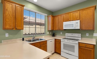 3708 W Rushmore Dr, Anthem, AZ 85086