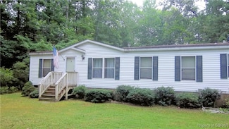 987 Montague Island Rd, Jamaica, VA 23079