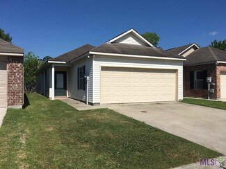 810 Sedona Pines Dr, Baton Rouge, LA 70816