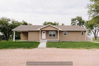 2703 E Stolley Park Rd, Grand Island, NE 68801