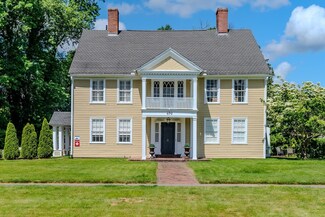 690 Longmeadow St, Longmeadow, MA 01106