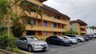 2500 NW 13th St Unit 213, Miami, FL 33125