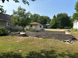 112 W Gardner St, Elwood, IL 60421