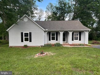 524 Halleck St, Fredericksburg, VA 22407
