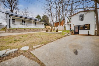 106 N 2nd Ave, Jonesborough, TN 37659