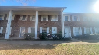 1303 W Meadowview Rd Unit F, Greensboro, NC 27403