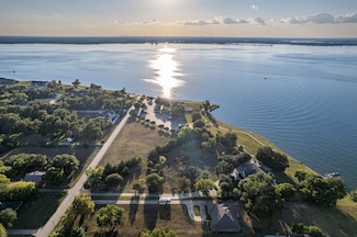 520 Terry Ln, Rockwall, TX 75032