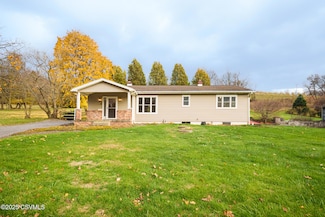 1342 State Route 147, Dalmatia, PA 17017